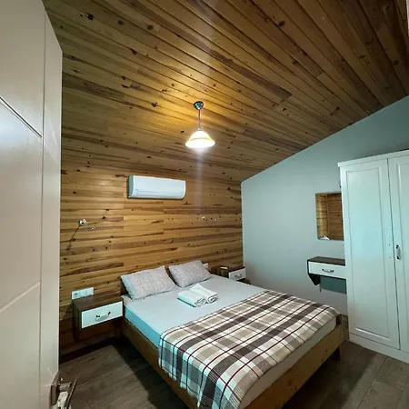 Bed & Breakfast Ada & 4*