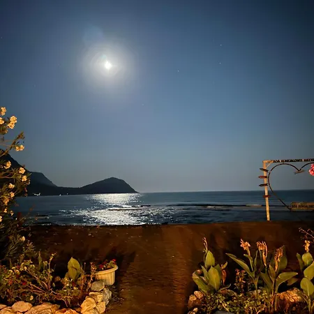 Ada & Bed & Breakfast 4*