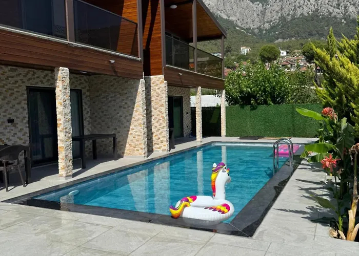 Panzió Ada & Karaoz