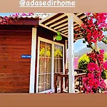 Ada & فندق مبيت وإفطار
