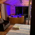 Ada & 4* كاراوز