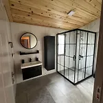 Ada &