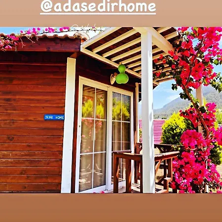Ada & Bed & Breakfast